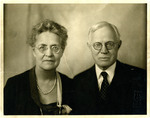 Photograph of Elias and Otelia A. Compton